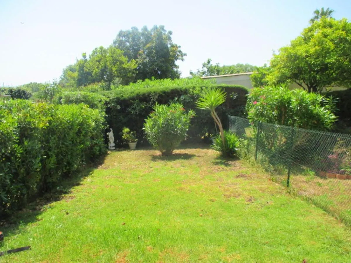Studio Charmant Avec Vue Mer A Antibes 30M² + Balcon France