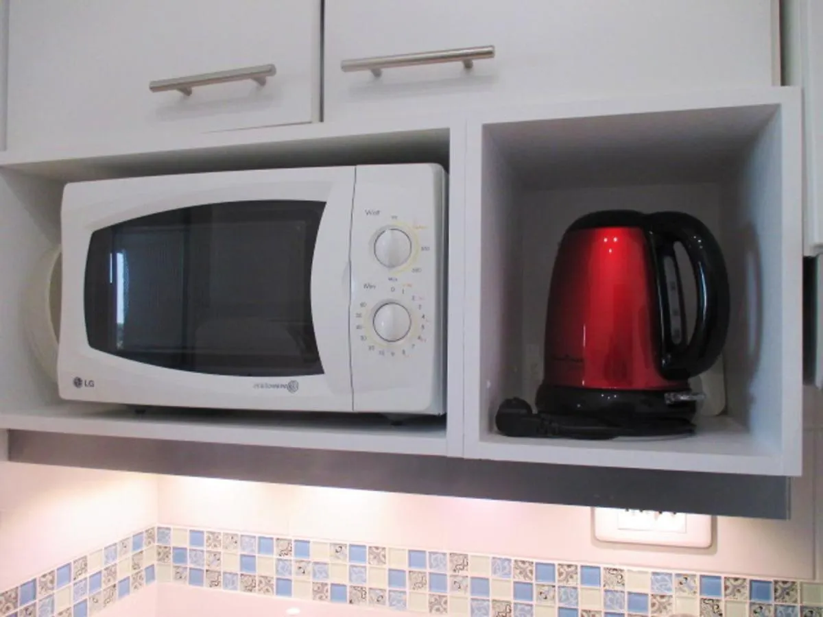 Studio Charmant Avec Vue Mer A Antibes 30M² + Balcon Apartment